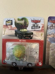 Disney Pixar Cars On The Road- Doug Crankel – Regular and Color Changers 2pcs