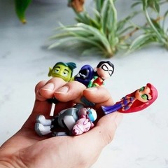 Teen Titans Go Robin Gift Cyborg Beast Boy Kids Toy 5 PCS Action Figure Gift