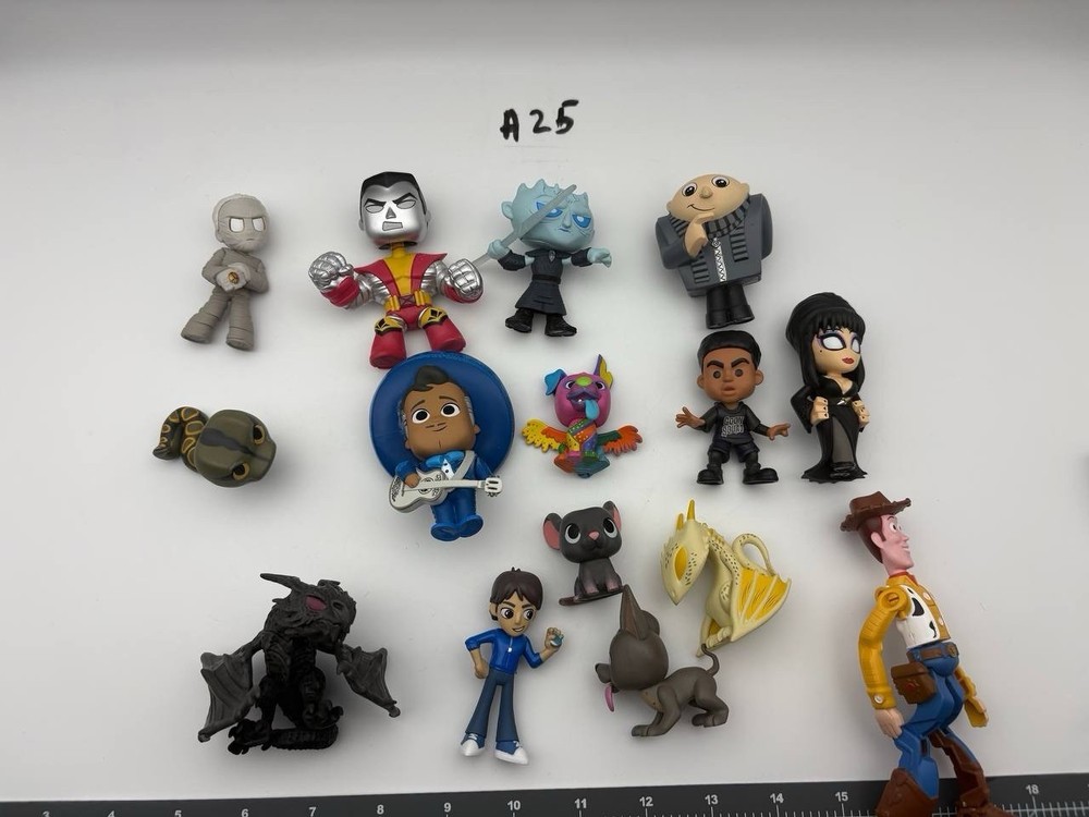Funko Mystery Minis Disney Pixar TV Movie Figure Lot 15pc