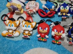 Rare Monogram Sonic the Hedgehog Sonic Figure Bag Clip Lot of 21 Flocked Shadow