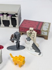 Minecraft Action Figure 34 Pc Lot Mixed Characters Blocks Varies Sizes Metal