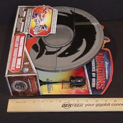 How To Train Your Dragon Defenders Of Berk Shield Crossbow DreamWorks Dragons