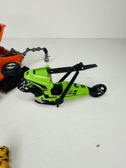 Vintage M.A.S.K. Stinger Pontiac GTO Mad Dog w/Chain Condor Kenner Lot Of 2