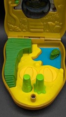 2009 Secret Zak Saturday’s Swamp Creature’s Battleground PlaySet Cartoon Network
