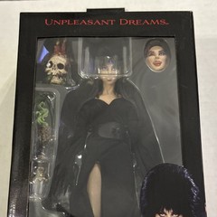 NECA Elvira Mistress of the Dark 8 inch Unpleasant Dreams Figure New