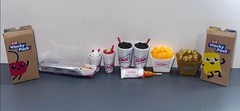 🔥 HUGE SALE Mini Brands Fast Food Takeout Series 🍔🍟✨ Rare + Collectible ZURU