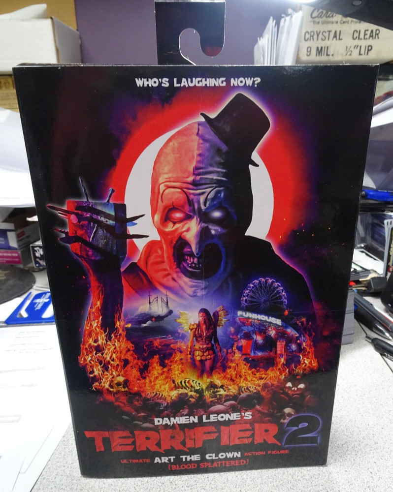 NECA Damien Leone’s TERRIFIER 2 Ultimate ART THE CLOWN Figure Blood Splattered