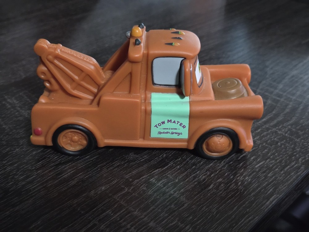 Disney Pixar Plastic Cars Mater Tow Truck Swimways 5” Plastic – Great Condition