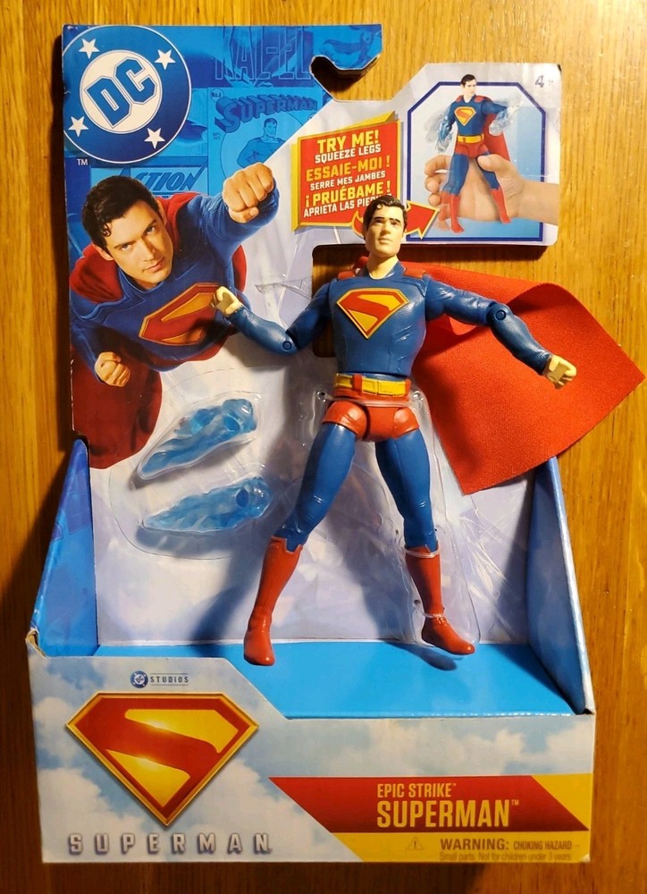 Spin Master DC Studios Comics Epic Strike Superman (2025 Movie) 6″ Action Figure
