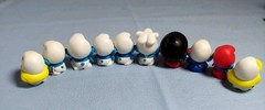 Jakks 2013 Smurfs Micro Village Garden, Water, Treasure, 19 Tiles & 10 Smurfs
