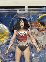 McFarlane DC Multiverse Collector Edition Platinum Wonder Woman #61 Chase New