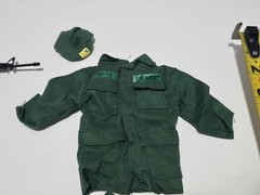 SOLDIERS OF THE WORLD VIETNAM WAR 1969 MILLS GREEN BERET 1/6 SCALE 1997 OUTFIT
