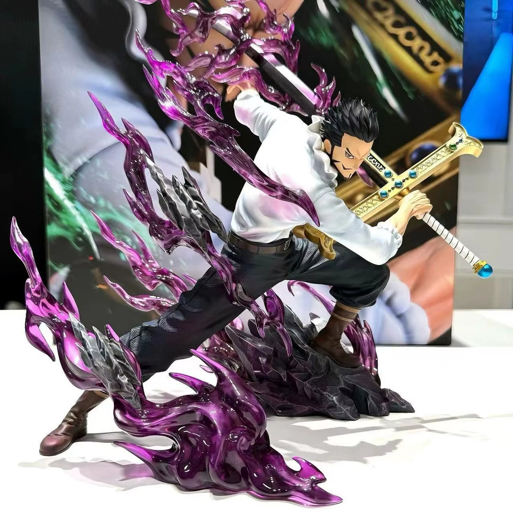 30cm Dracule Mihawk Figure – One Piece PVC Collectible Model Toy for