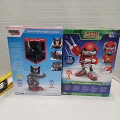 Sonic The Hedgehog GIANT METAL KNUCKLES vs KNUCKLES + Giant Mecha Sonic Figures