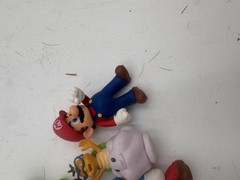 Jakks Pacific Super Mario 4 Inch Lot of 6 Action Figured Mario Yoshi Mushroom