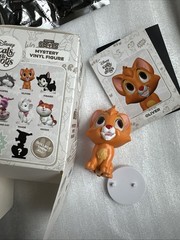 CultureFly Disney Cats & Dogs Mystery Vinyl 3” Figure OLIVER with Box NEW