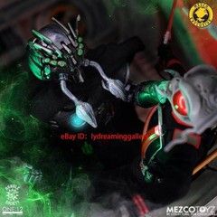 Mezco Rumble Society Olumu Rook 1/12 Scale Limited Collectible Action Figure