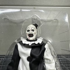Trick or Treat Studios Terrifier Art the Clown 12″ Figure 1:6 Scale A2