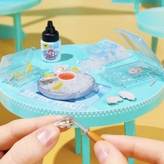 NEW MGA’s Miniverse make it mini cafe series 6 oysters