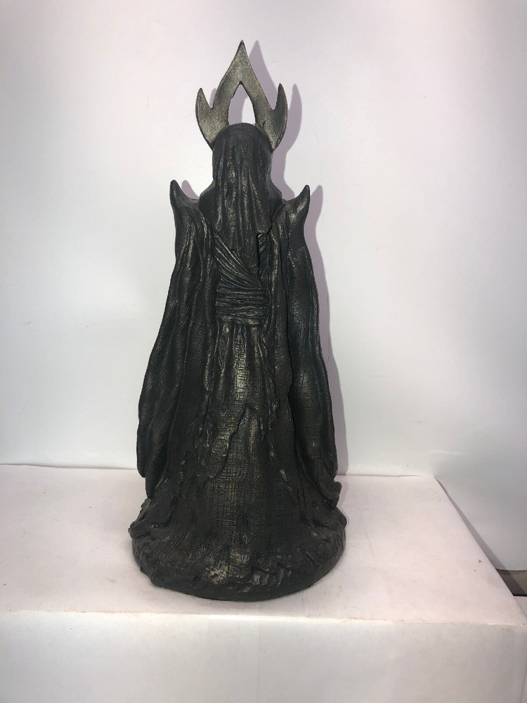 Lotr RingWraith Statue Metal Heavy 11 Inches Tall Wraith Sci Fi Fantasy