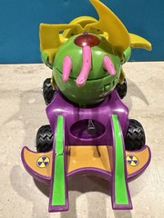 RUMBLE ROBOT Lot Of 2 Battle Bot Mix Team Fight Toy No Remote Turns On And sound