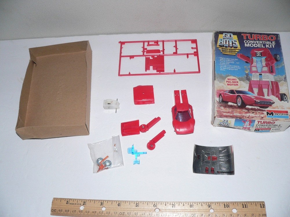 Monogram 6069 GO Bots Turbo Convertible Plastic Model Kit 1984 Rare Vintage