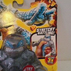 HEROES OF GOO JIT ZU SCRUNCHY ” THRASH “Stretchy Figure 4” (Ages 4+)
