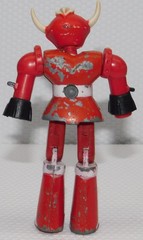 VINTAGE 70s AHI STAR FLEET ROBOT DEFENDER 3.5in DIECAST FIGURE RED METAL TOY