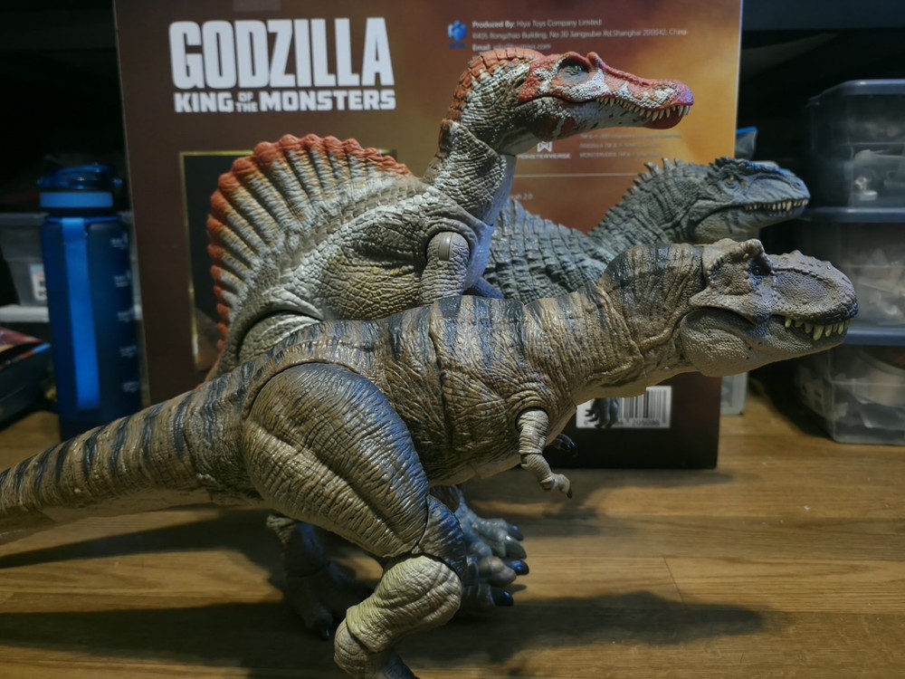 Jurassic World Hammond Collection Trex,Spino, And Giga Figure Lot Of 3