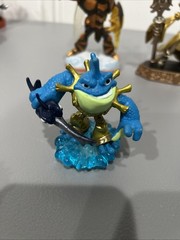 Lot of 6 Skylanders Action Figures Spyro’s Adventure Giants Swap Force