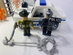 Roblox figures Toy Play set Police jailbreak Brookhaven Lot