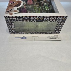 NEW Diamond Select Toys Disney The Muppets KERMIT and MISS PIGGY Action Figures
