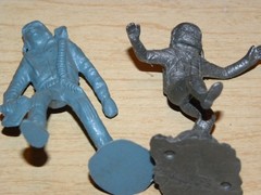 Lot Of 2 Military Figures Action PILOT AND ASTRONAUT VINTAGE 1960’S