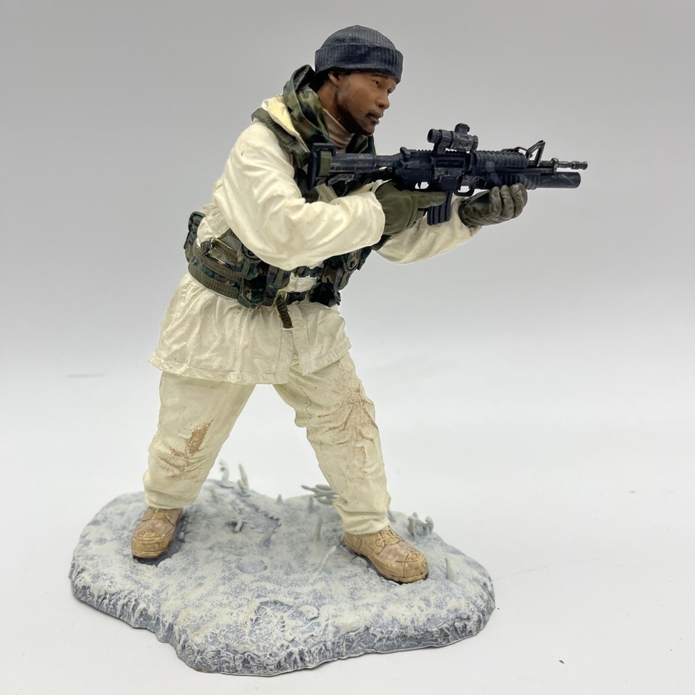 McFarlanes Military Series 4 Army Ranger Artic Operations Figure 2006 LOOSE