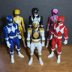 Mighty Morphin Power Rangers Hasbro 2021 Set 6 Plastic Figures 11” No Accessory