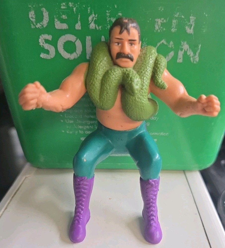 1987 WWF LJN Jake The Snake Roberts Thumb Wrestler Wrestling Figure used wear