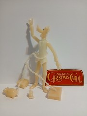 Mickey’s Christmas Carol Goofy as Marley’s Ghost 7″ glow in the dark figure 2003