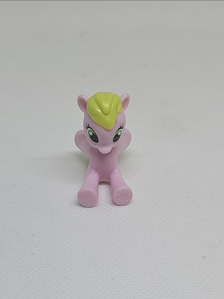 My Little Pony China 1.25″ Figure C-029A Green/Purple Hasbro 2014