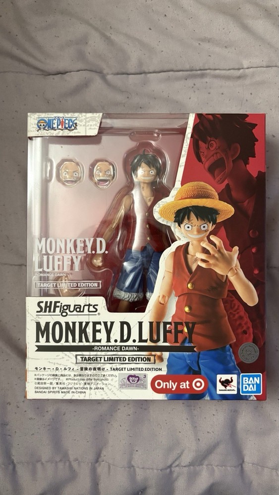Target Exclusive S.H.Figuarts Monkey D. Luffy Romance Dawn BATTLE DAMAGE VARIANT