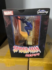 MARVEL Gallery Spider-Man 2099 Diamond Select PVC Diorama Statue New In Box