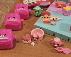 Shopkins Happy Places Home Collection Bear Kitty Bunny Puppy Sets