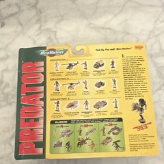Micro Machines Predator Collection 2 Poseable Figure & Vehicle Set