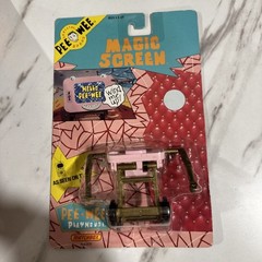 1988 Pee Wee Herman’s Playhouse Pet PTERRI 13″ in box & magic screen original