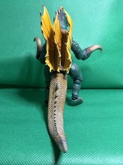 2011 6” SCI-FI Revoltech Series No. 023 Gigan action figure