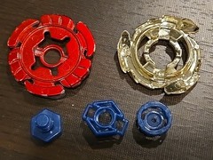 Gold Red Lightning L-Drago 100HF Beyblade Hasbro Metal Fusion Launcher BB-43
