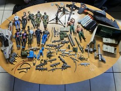 Vintage 1980s Coleco Rambo Force of Freedom 13 Figure Lot Vehicles Playset