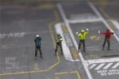 5pcs 1/60 1/72 1/100 1/144 Scale Pilot Carrier Scene Ground Crew Miniatures