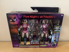 Five Nights at Freddy’s Jazwares FNAF Glamrock Chica + Funtime Freddy