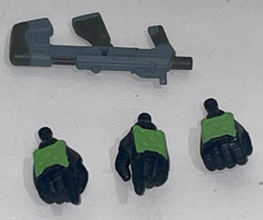 Halo Action Figure Hands and Guns Parts and Accessories Small Lot-Series Unknown