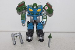 transformers rid robots in disguise 2015 warrior class blastwave complete